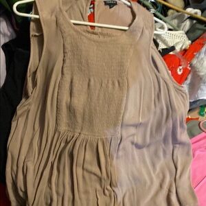 Women's Beige Sleeveless Top